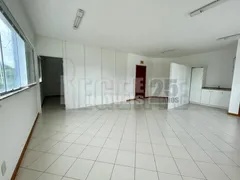 Conjunto Comercial / Sala para alugar, 55m² no Itacorubi, Florianópolis - Foto 4