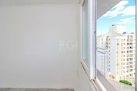 Apartamento com 3 Quartos à venda, 73m² no Vila Jardim, Porto Alegre - Foto 16