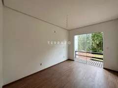 Casa com 4 Quartos à venda, 219m² no Granja Guarani, Teresópolis - Foto 10