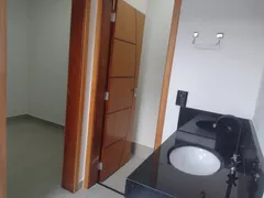 Casa com 3 Quartos para alugar, 200m² no Pinheiro, Valinhos - Foto 4