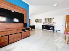 Casa com 4 Quartos à venda, 220m² no Monte Belo, Taubaté - Foto 4