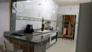 Casa com 3 Quartos à venda, 320m² no Piratininga Venda Nova, Belo Horizonte - Foto 2