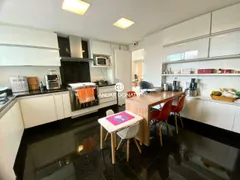 Apartamento com 4 Quartos à venda, 177m² no Vila Paris, Belo Horizonte - Foto 17