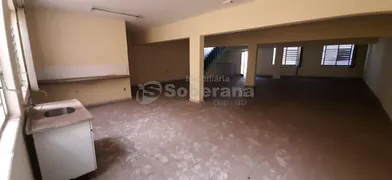 Galpão / Depósito / Armazém para alugar, 340m² no Vila Marieta, Campinas - Foto 11
