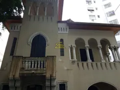 Casa Comercial com 8 Quartos para alugar, 400m² no Leme, Rio de Janeiro - Foto 1