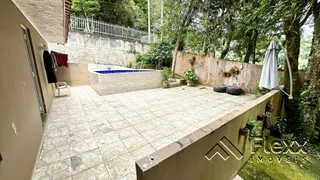 Casa com 3 Quartos à venda, 300m² no Cascatinha, Curitiba - Foto 28