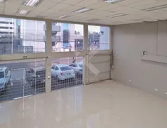 Loja / Salão / Ponto Comercial para alugar, 406m² no Navegantes, Porto Alegre - Foto 10