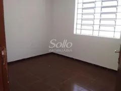 Casa com 3 Quartos à venda, 215m² no Bom Jesus, Uberlândia - Foto 19