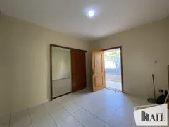 Casa com 3 Quartos à venda, 190m² no Vila Ipiranga, São José do Rio Preto - Foto 2