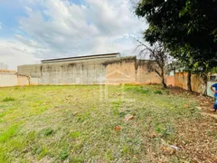 Terreno / Lote / Condomínio à venda, 800m² no Jardim Agari, Londrina - Foto 3