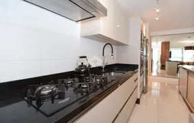 Apartamento com 2 Quartos à venda, 102m² no Beira Mar, Florianópolis - Foto 11