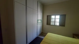 Casa com 3 Quartos à venda, 136m² no Jardim Patrícia, Uberlândia - Foto 5