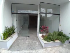 Apartamento com 2 Quartos à venda, 64m² no Jardim Amália, Volta Redonda - Foto 2