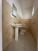 Casa Comercial para alugar, 180m² no Tabajaras, Uberlândia - Foto 12