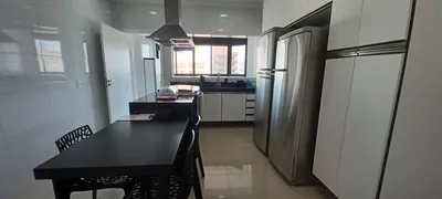 Apartamento com 4 Quartos à venda, 200m² no Pitangueiras, Guarujá - Foto 40