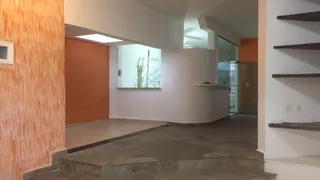 Casa com 3 Quartos à venda, 200m² no Centro, Taubaté - Foto 8