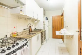Apartamento com 2 Quartos para alugar, 61m² no Jardim Floresta, Porto Alegre - Foto 19