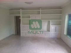 Casa com 3 Quartos para alugar, 170m² no Santa Maria, Uberlândia - Foto 7