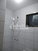 Casa com 2 Quartos à venda, 70m² no Taiaman, Uberlândia - Foto 4