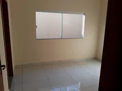 Casa com 2 Quartos à venda, 63m² no Jardim Sucupira, Uberlândia - Foto 3