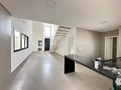 Casa de Condomínio com 3 Quartos à venda, 237m² no Condomínio Jardim das Palmeiras, Vinhedo - Foto 3