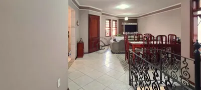 Casa com 4 Quartos à venda, 210m² no Jardim Miriam, Vinhedo - Foto 3