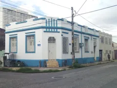 Casa com 2 Quartos para alugar, 65m² no Centro, Fortaleza - Foto 1