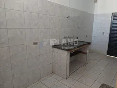 Casa com 2 Quartos para alugar, 90m² no Jardim São João Batista, São Carlos - Foto 14