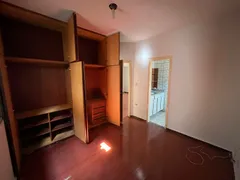 Casa com 3 Quartos para alugar, 190m² no Santa Luzia, Uberlândia - Foto 27