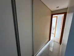 Apartamento com 3 Quartos para alugar, 163m² no Jardim das Nações, Taubaté - Foto 14