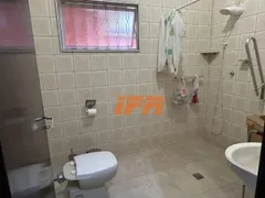 Casa com 4 Quartos à venda, 180m² no Vila Nossa Senhora das Gracas, Taubaté - Foto 14