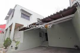 Casa com 4 Quartos à venda, 259m² no Cel. Aparício Borges, Porto Alegre - Foto 3