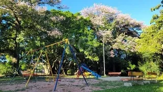 Terreno / Lote / Condomínio à venda, 200m² no Guarujá, Porto Alegre - Foto 12