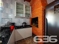 Casa com 4 Quartos à venda, 200m² no Atiradores, Joinville - Foto 9