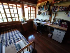 Casa de Condomínio com 4 Quartos à venda, 380m² no Samambaia, Petrópolis - Foto 26