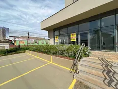 Loja / Salão / Ponto Comercial para alugar, 203m² no Vila Ipiranga, Porto Alegre - Foto 3