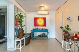 Apartamento com 2 Quartos à venda, 73m² no Passo da Areia, Porto Alegre - Foto 19