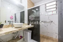 Casa com 5 Quartos para alugar, 300m² no Santa Cecília, Porto Alegre - Foto 18