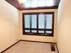Casa com 4 Quartos para alugar, 600m² no Três Figueiras, Porto Alegre - Foto 19