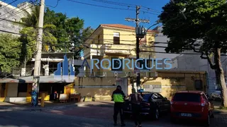 Casa Comercial com 4 Quartos para venda ou aluguel, 375m² no Barra, Salvador - Foto 2