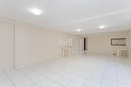 Apartamento com 2 Quartos à venda, 65m² no Água Verde, Curitiba - Foto 35