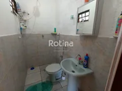 Casa com 3 Quartos à venda, 222m² no Cidade Jardim, Uberlândia - Foto 15