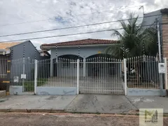 Casa com 3 Quartos à venda, 200m² no Carumbé, Cuiabá - Foto 1