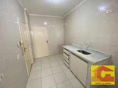 Apartamento com 2 Quartos para alugar, 64m² no Vila Matias, Santos - Foto 12
