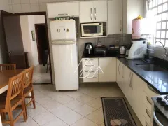 Casa com 3 Quartos à venda, 180m² no Jardim Sao Geraldo, Marília - Foto 6