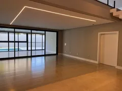 Casa de Condomínio com 3 Quartos à venda, 468m² no Loteamento Alphaville Campinas, Campinas - Foto 4