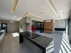 Casa de Condomínio com 4 Quartos à venda, 350m² no Damha I, Uberaba - Foto 3