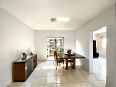 Casa com 4 Quartos à venda, 165m² no Neves, Ponta Grossa - Foto 5