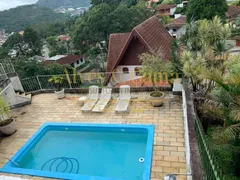 Casa com 4 Quartos à venda, 200m² no Iúcas, Teresópolis - Foto 28