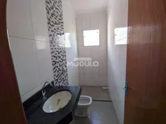 Casa com 3 Quartos à venda, 100m² no Santa Rosa, Uberlândia - Foto 9